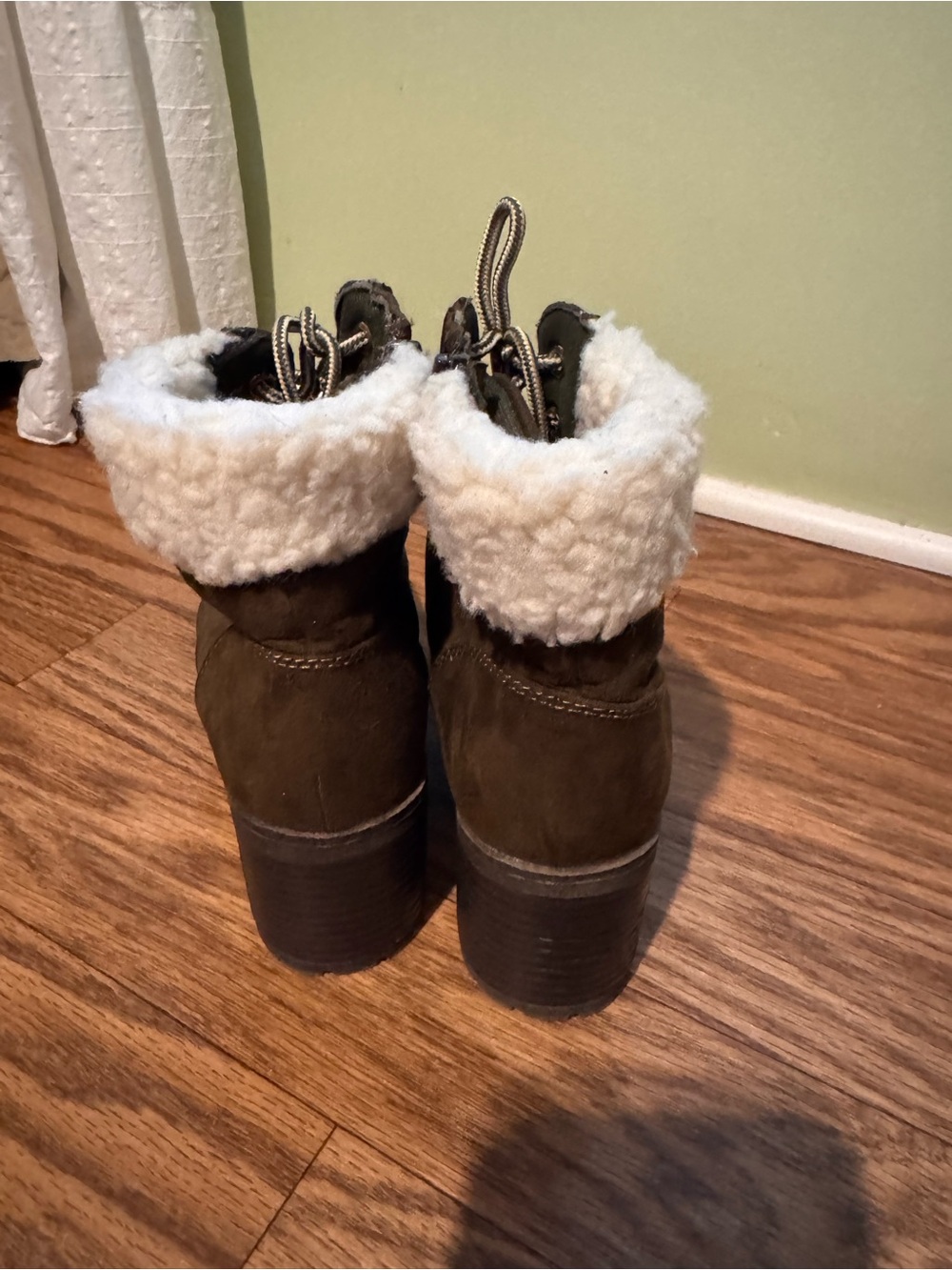 Bamboo Faux Fur Boots - Picture 6 of 8